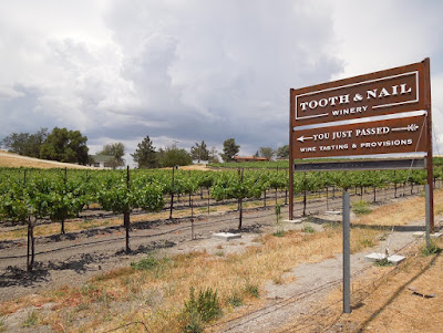 Tooth and Nail Winery Sign on Hwy 46 W, Paso Robles, © B. Radisavljevic