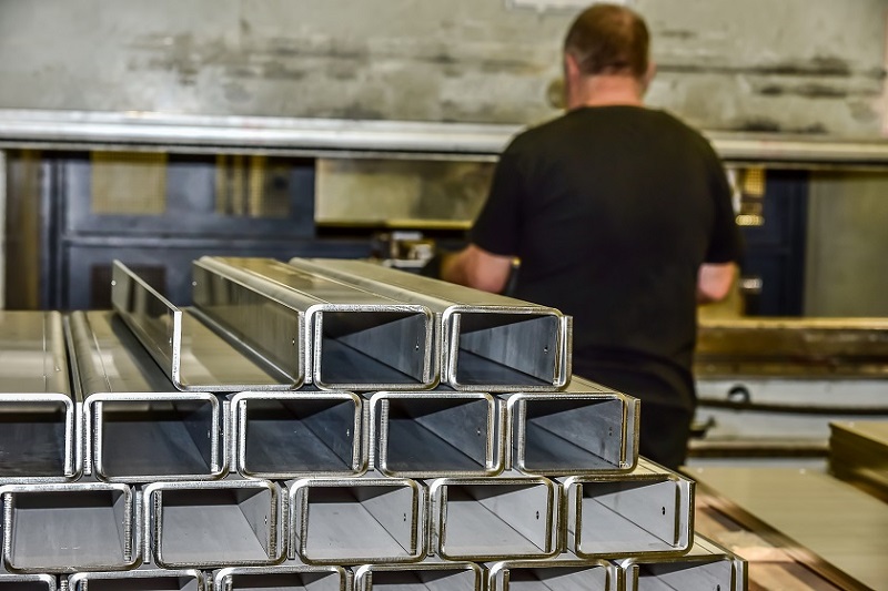 the AUSSiE Info Tips to Choosing the Best Steel Suppliers for Your Project