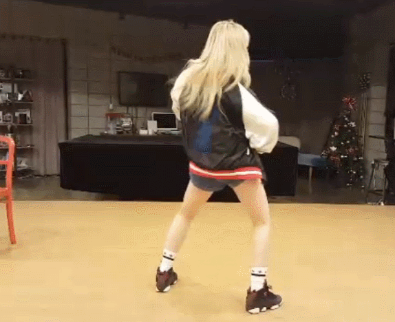 트와이스 댄싱모신 .gif | 인스티즈