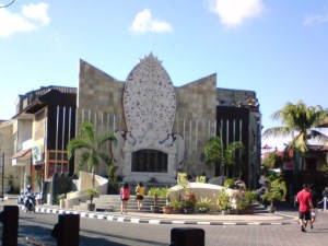 monumen bom bali