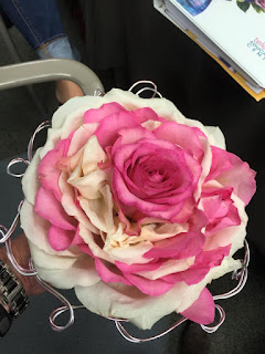 50+ Buket Bunga Pengantin (Hand Bouquet Bunga) Pernikahan 50+ Buket Bunga Pengantin (Hand Bouquet Bunga) Pernikahan