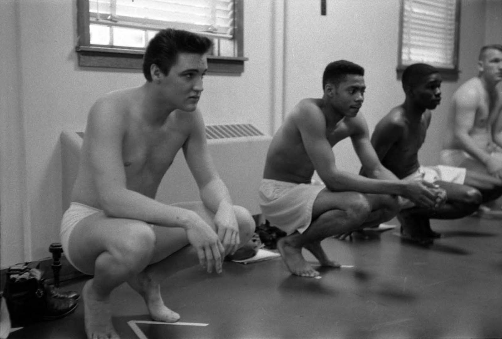Elvis with other recruits at Fort Chaffee, Arkansas.