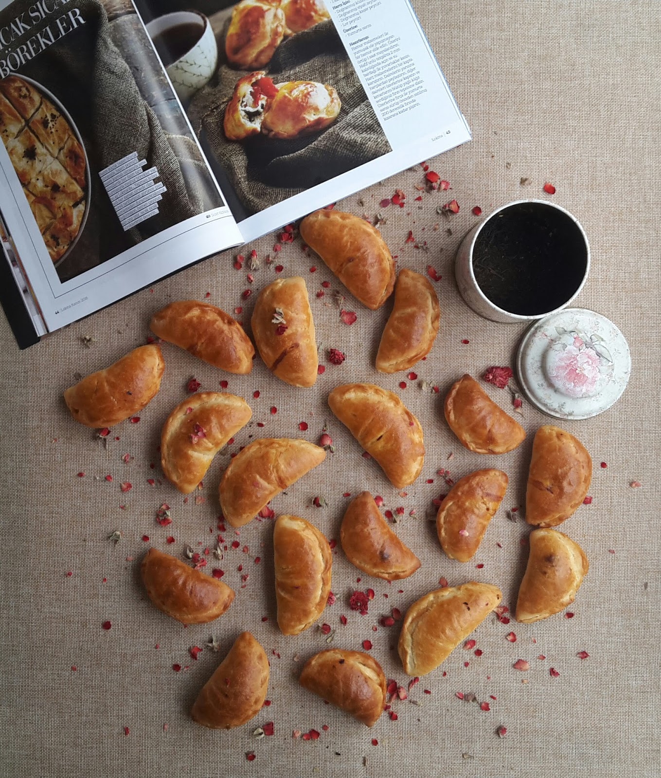 Pizza Poğaça ÇİNİLİ MUTFAK