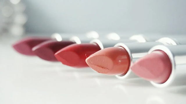 Berikut Ini Tips Alami Untuk Memerahkan Bibir, Hasilnya Bikin Takjub