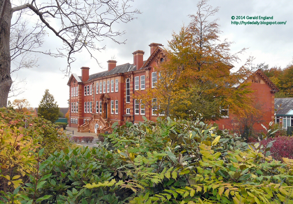 Hyde Xtra Hyde Clarendon Sixth Form College