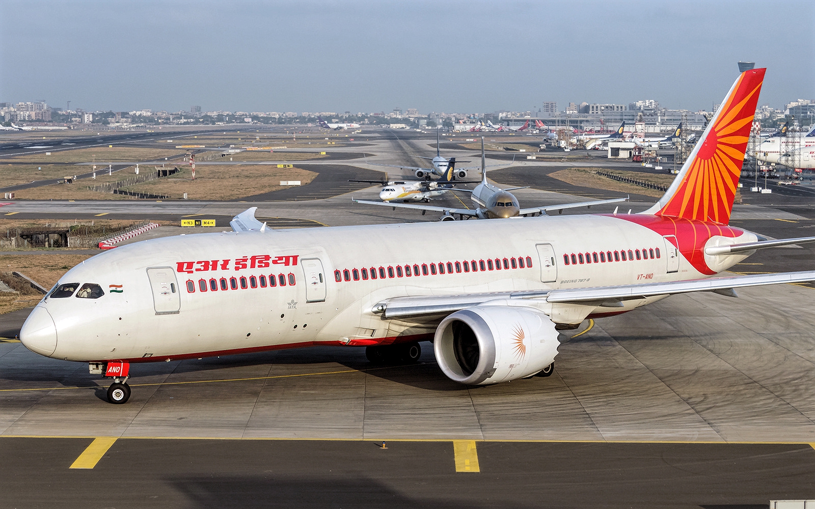 arunr93's Blog: Air India flight hits airport building at Stockholm ...