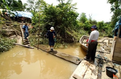 Umpan Mancing di Sungai Musim Hujan Yang Joss
