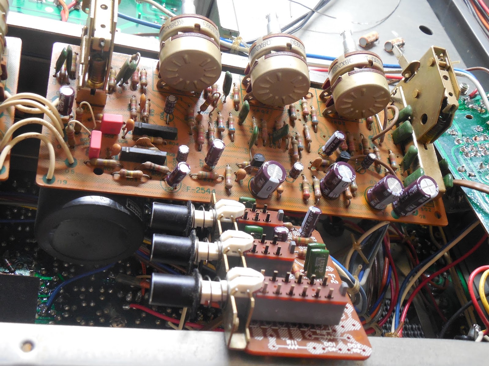 Vintage Hi-Fi Audio Restorations: Sansui 990 Receiver Rebuild