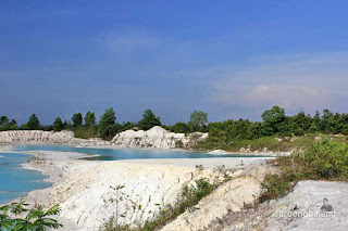 danau kaolin belitung