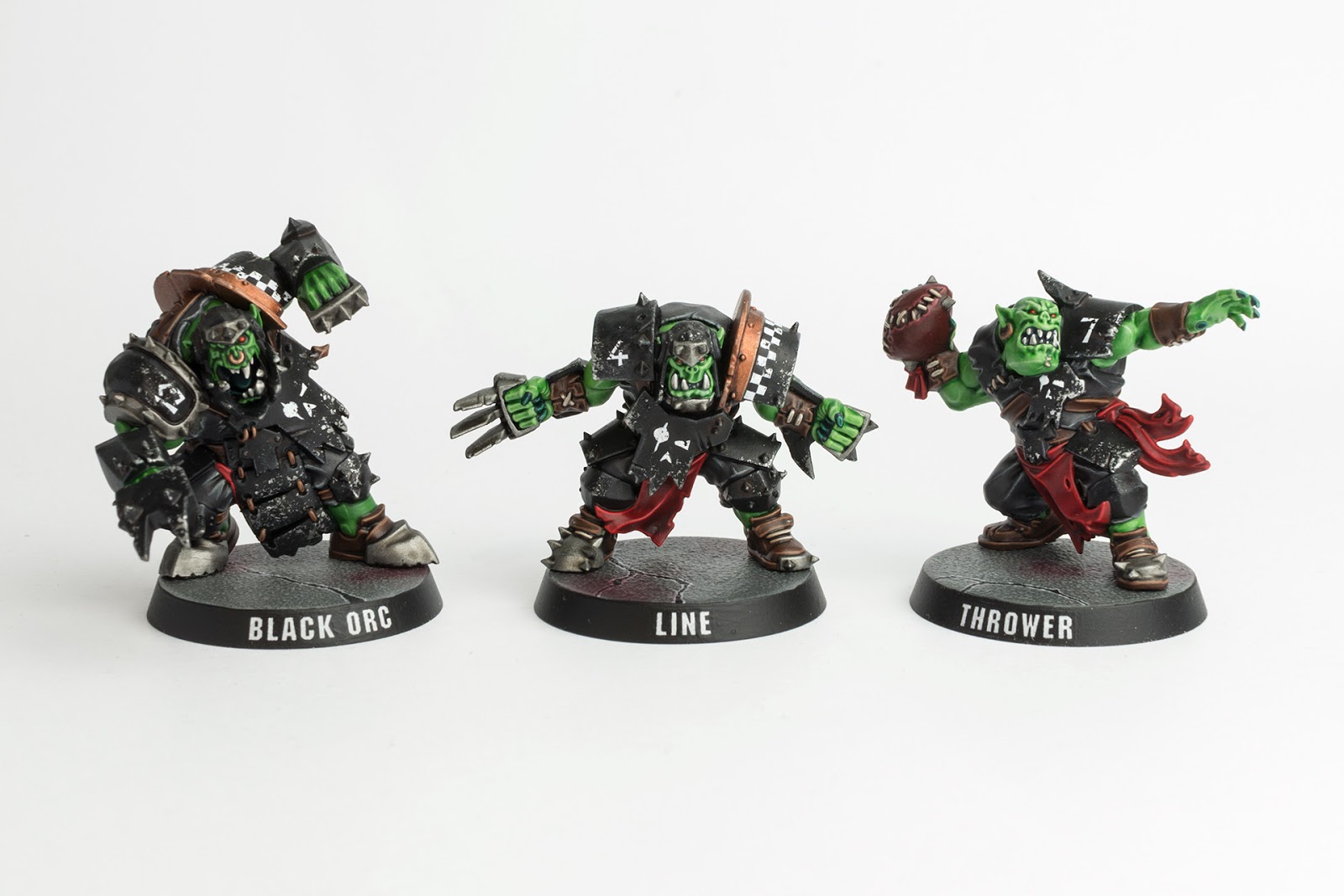 Showcase Blitz/Blood Bowl Orc Team (The Gauged Eye) Tale of Painters Showcase Blitz/Blood Bowl Orc Team (The Gauged Eye) Tale of Painters