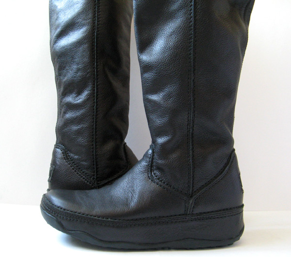 TALL BLACK LEATHER RIDING BOOTS WOMENS SIZE 9 FITFLOP