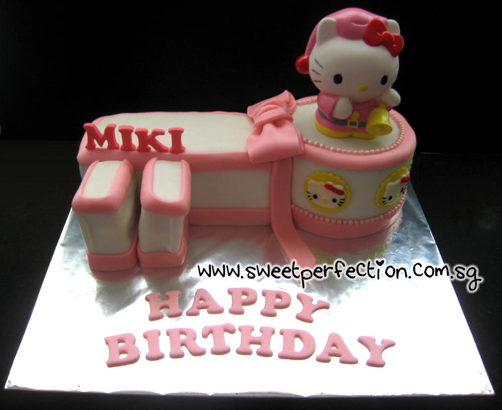 Sweet Perfection Cakes Gallery Code HK28 Customised 3D Sculpture 