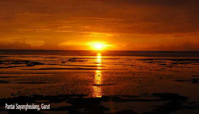 Pantai Sayangheulang