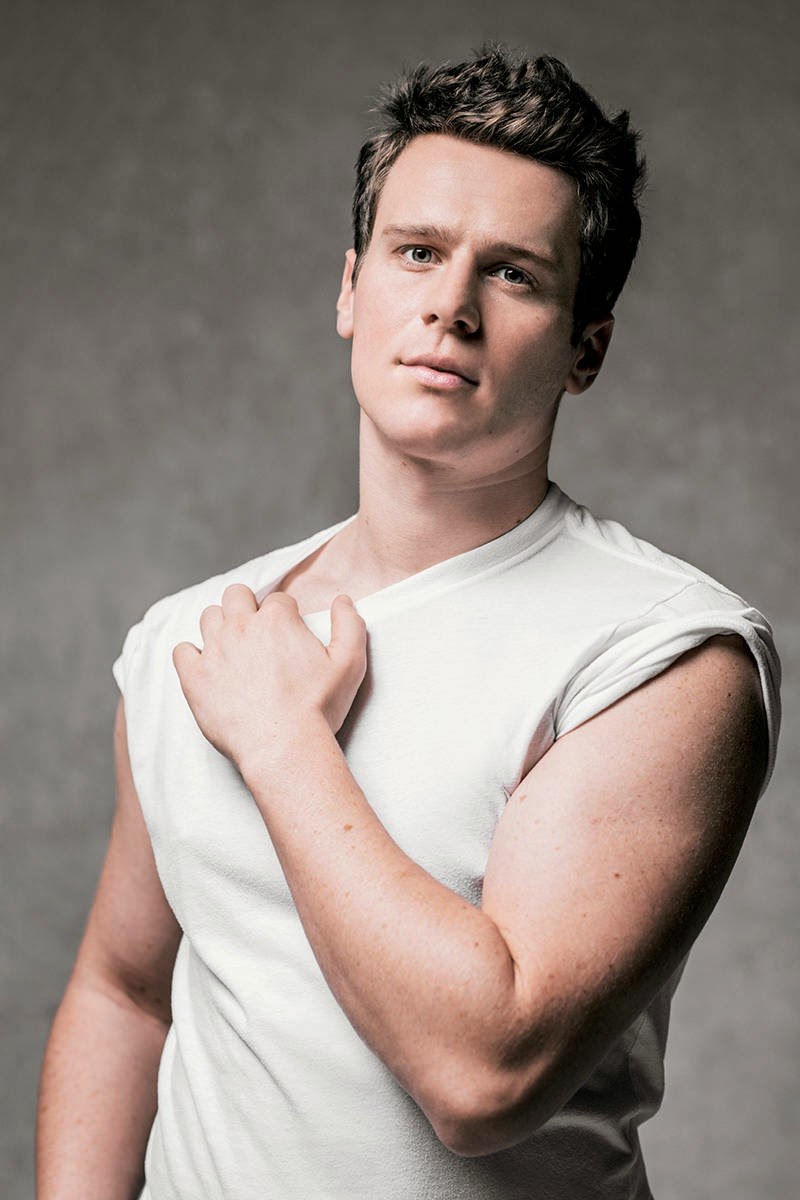 SuFian Laurence Lee: Jonathan Groff Nude