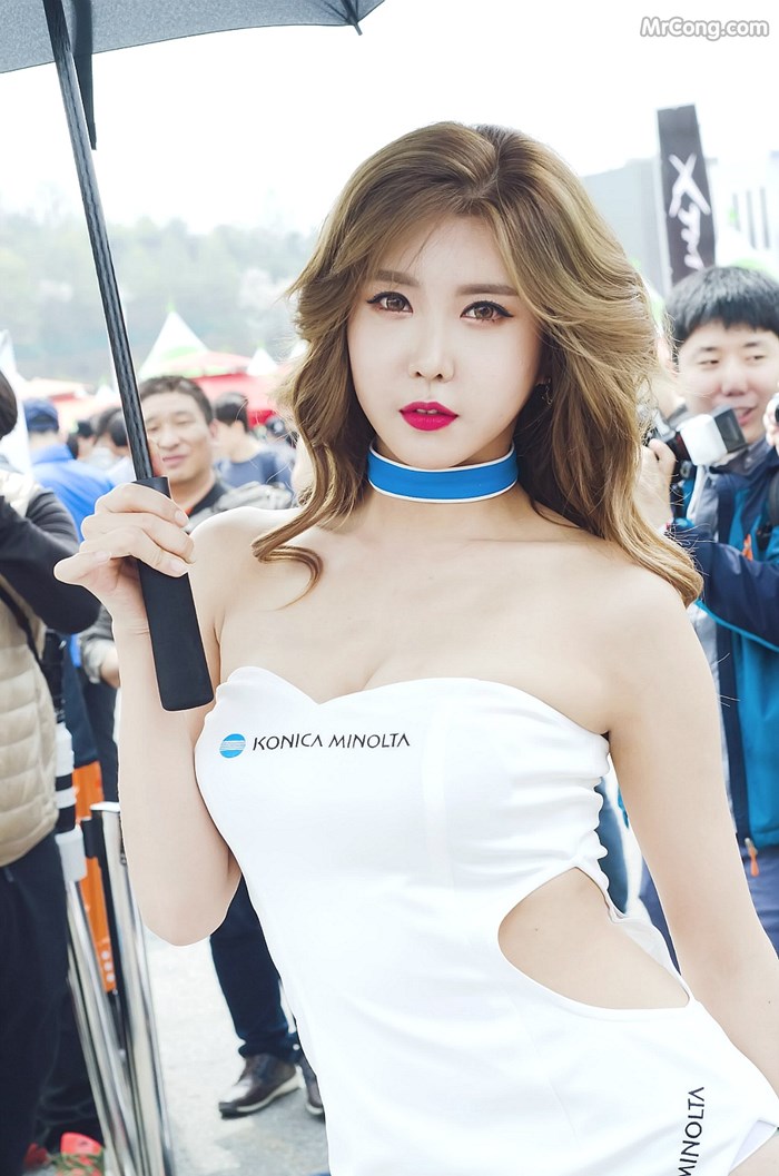 Heo Yoon Mi&#39;s beauty at the CJ Super Race event, Round 1 (70 photos) photo 3-4