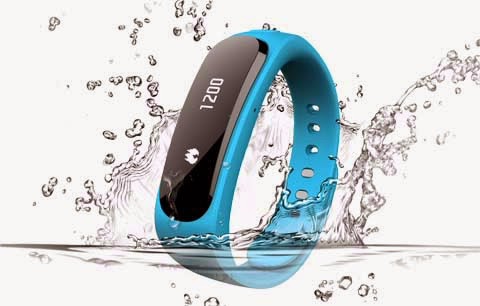 Huawei’s Wearable device - TalkBand B1 - lets you to take calls Huawei TalkBand B1