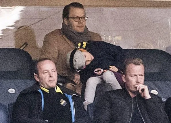  Princess Estelle of Sweden and her father Prince Daniel watched a football match on Sunday at Sweedbank Arena in Stockholm