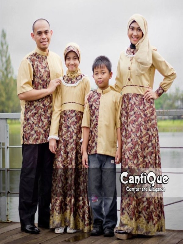  Baju  Seragam  Keluarga Untuk  Lebaran  Galeri Batik Terbaru