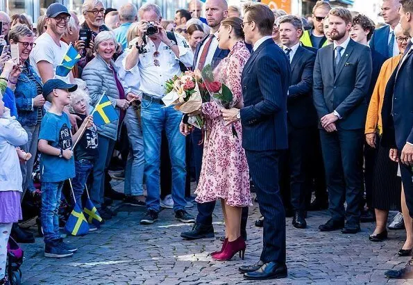 Crown Princess Victoria wore Ida Sjöstedt Peony blouse and Moody skirt, and Stinaa J. ankle suede boots