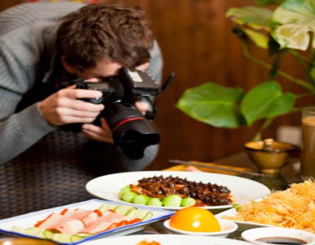 Buat yang Hobi Motret Makanan di Restoran, Wajib Baca! Buat yang Hobi Motret Makanan di Restoran, Wajib Baca!