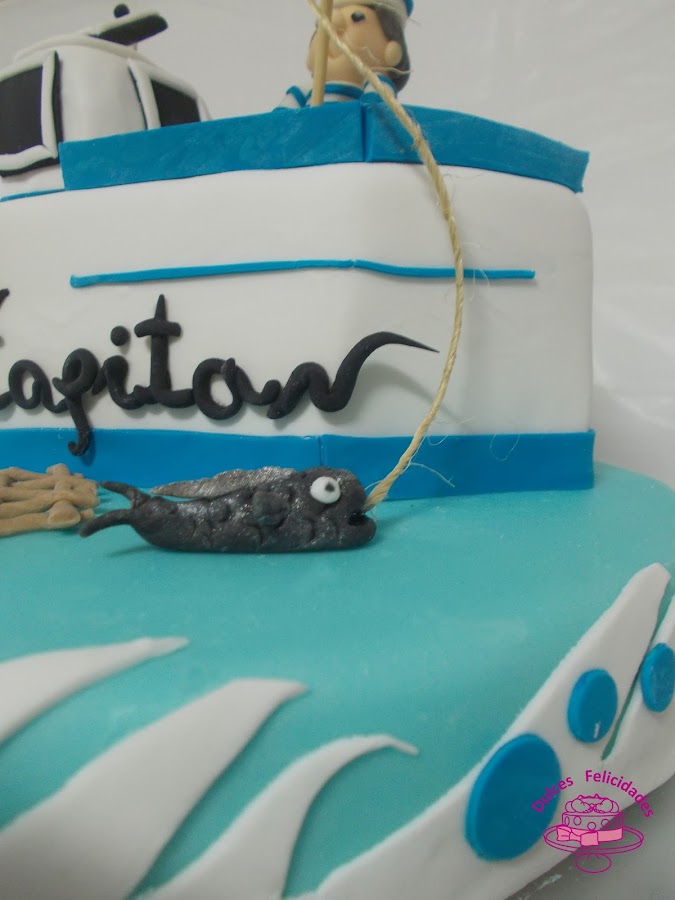 Tarta barco de fondant