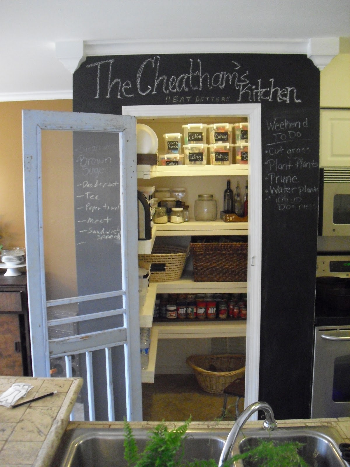 Magnolia Charm Screen Door on Pantry )