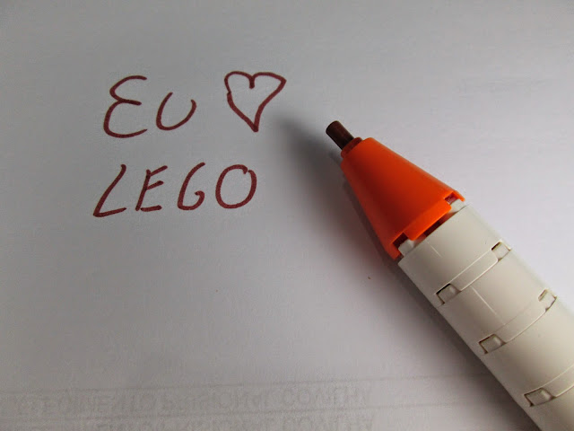 MOC LEGO - Marcador castanho