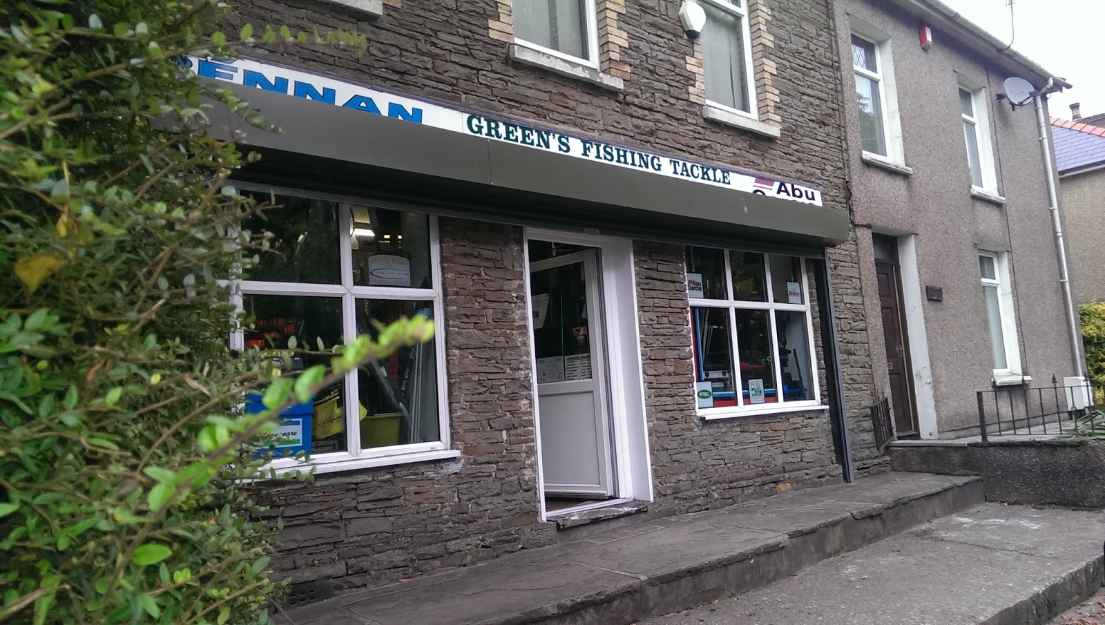 Greens fishing shop Clearance