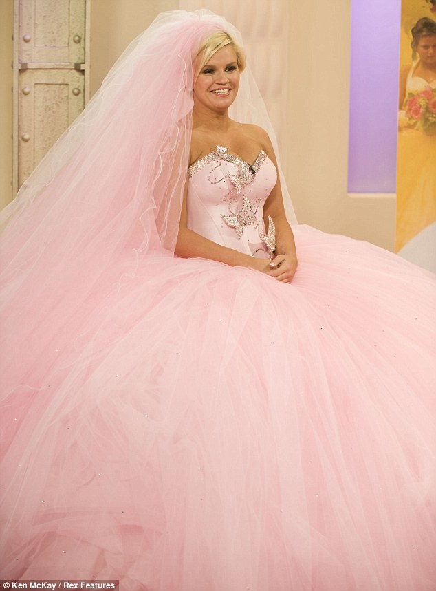 Is It Me Twice Divorced Kerry Katona Tries On A 9st Fat Kerry Katona Tries On A Thelma Madine Designed Wedding Dress This Morning