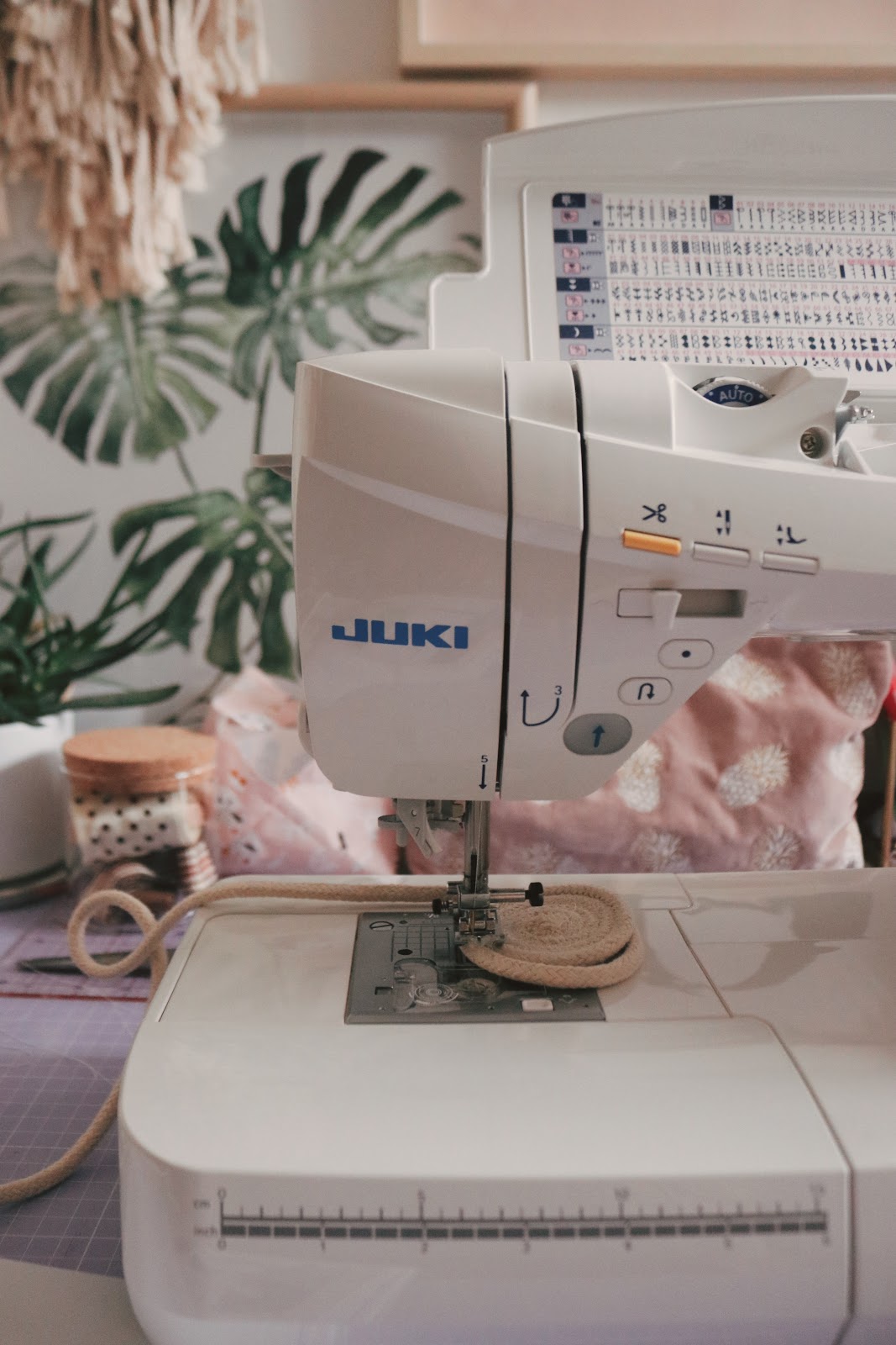 BOOK REVIEW // Baskets by Tabara N'Diaye Brick Dust & Glitter