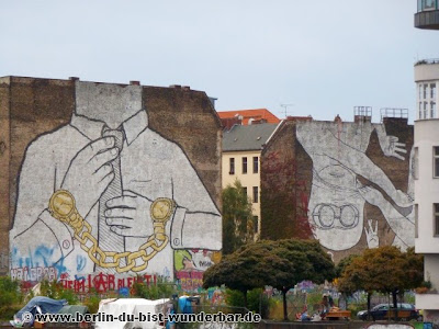 Berlin, graffiti, streetart, art, gebäude, blu