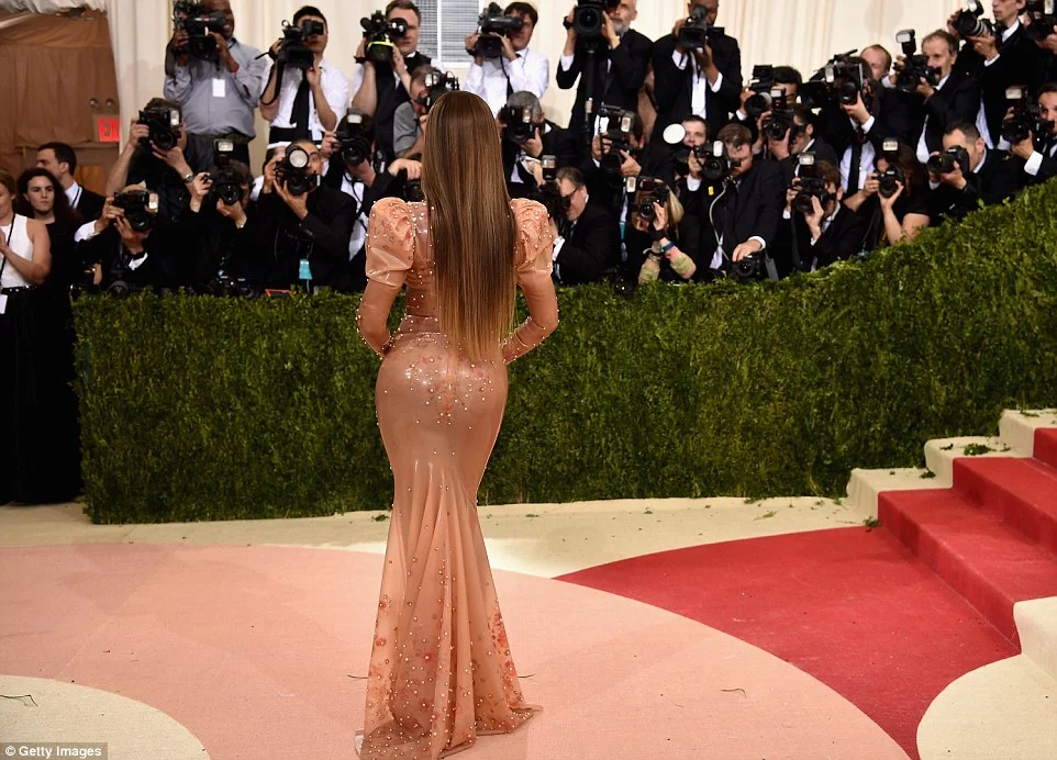 Beyonce wears latex Givenchy to the Met Gala 2016