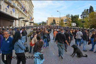 Live from Athens: riot police fires teargas at protesters (videos)