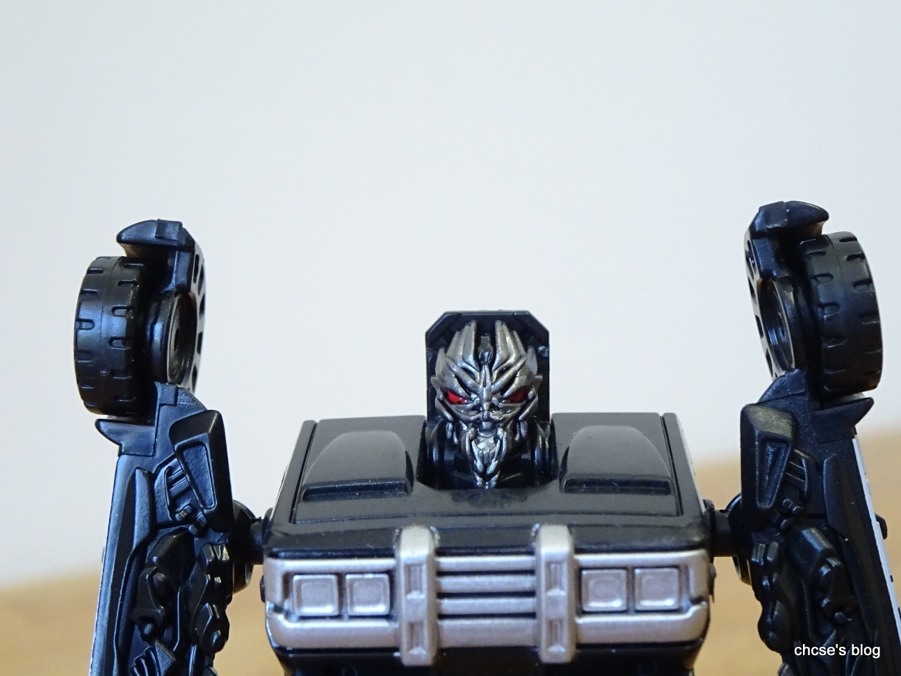 bumblebee barricade toy
