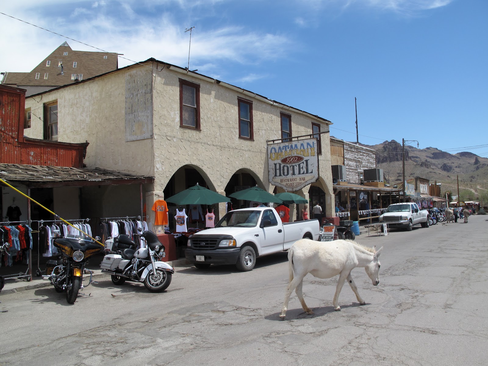 El Hotel Oatman y sus fantasmas. Misterios en "Las