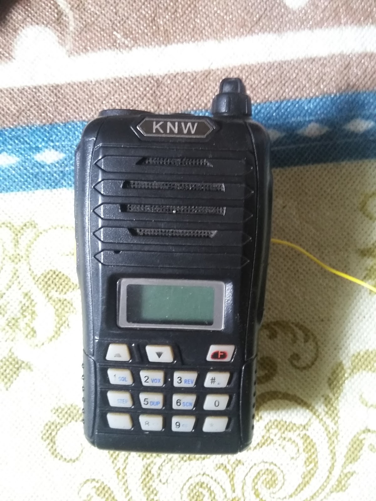 HOBBY RADIO COMMUNICATION REPEATER HT VHF/UHF COS RADIO HT KNW TK 2AT