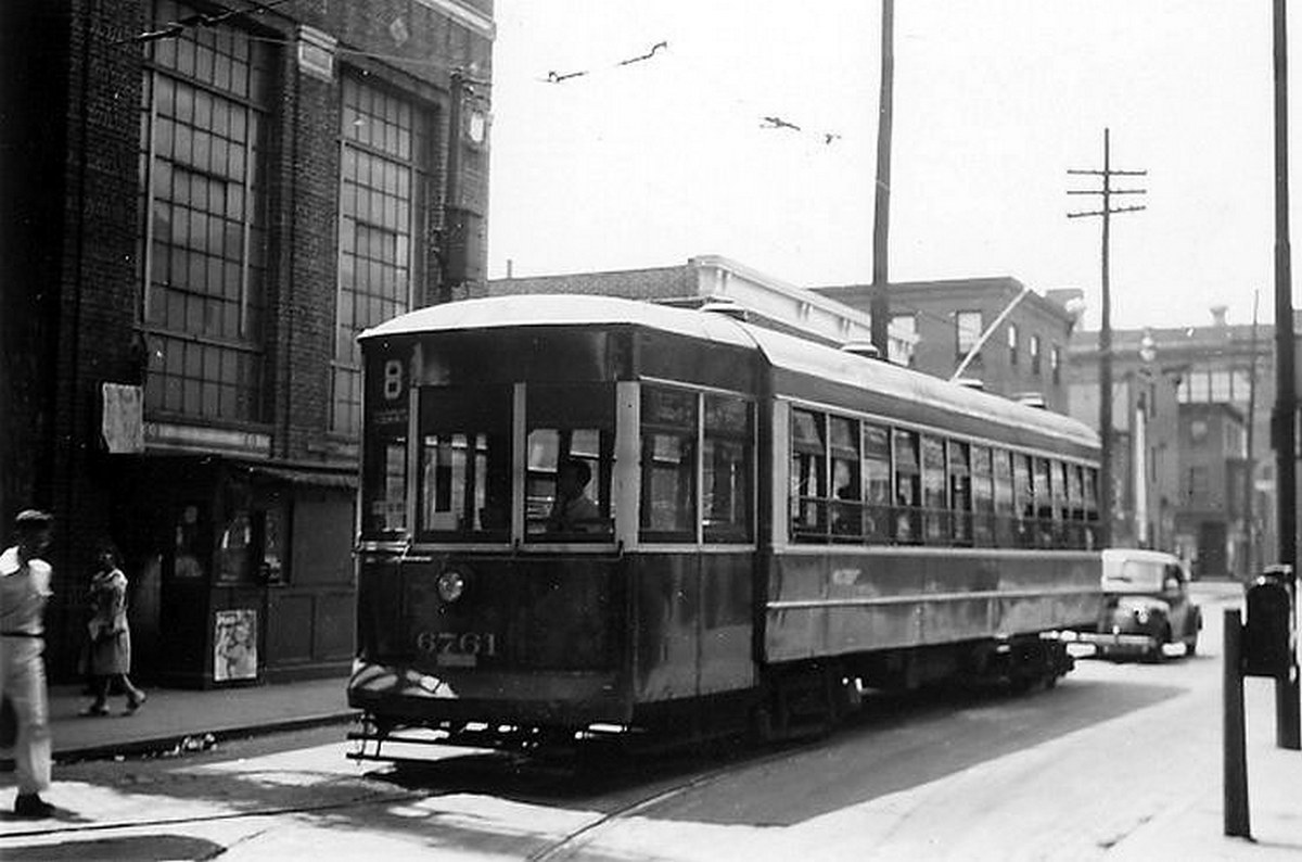 Roman Blazic Words and Pictures: Fishtown's Old Trolley Lines