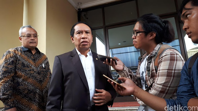 Ketua Komisi II Tolak Bongkar Jenazah KPPS: BPN Politisasi Orang Wafat Ketua Komisi II Tolak Bongkar Jenazah KPPS: BPN Politisasi Orang Wafat