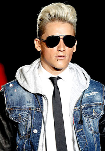 Model Rambut Pria Terbaru 2012 - Tontenk