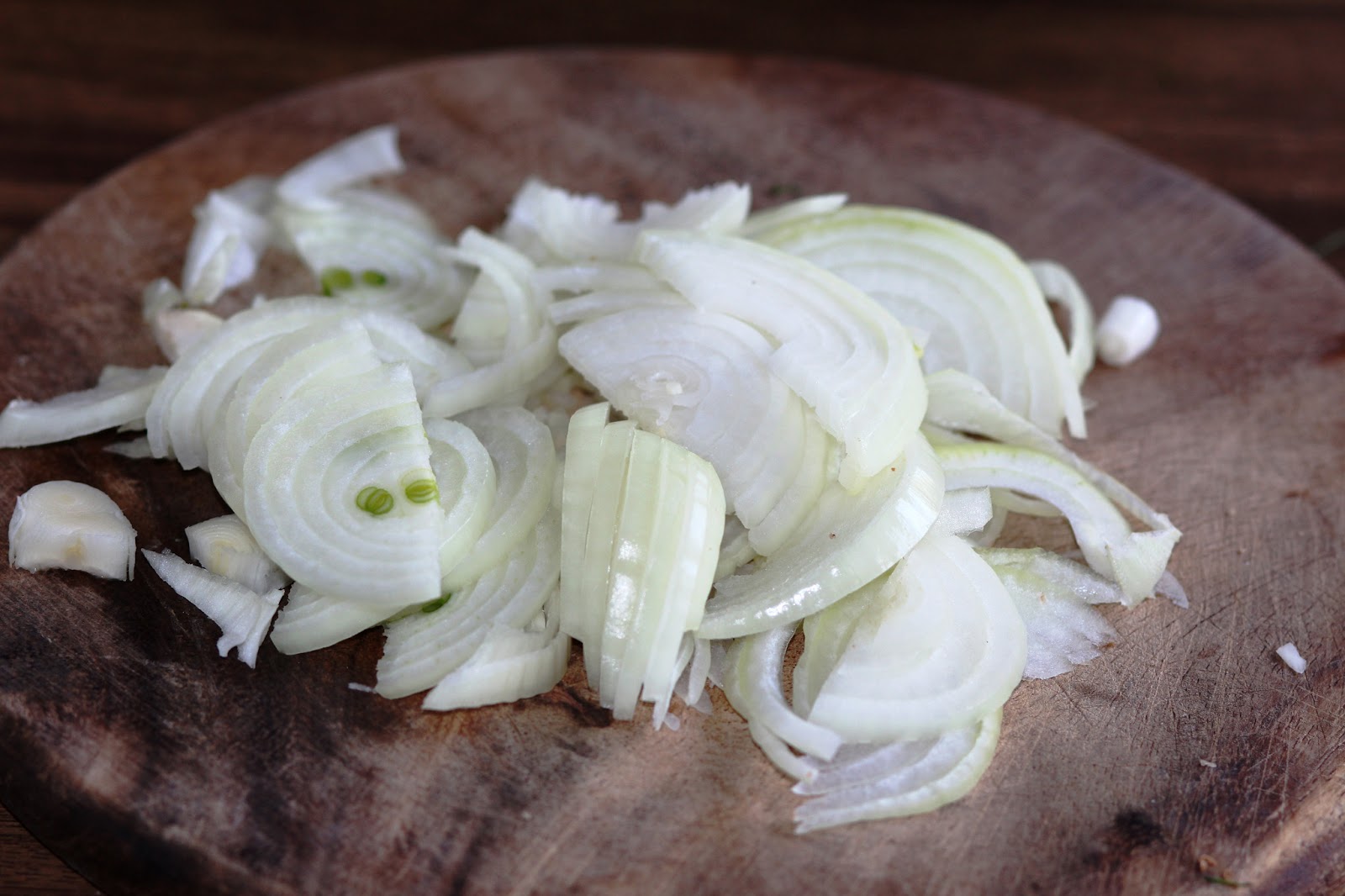 Лук репчатый полукольцами