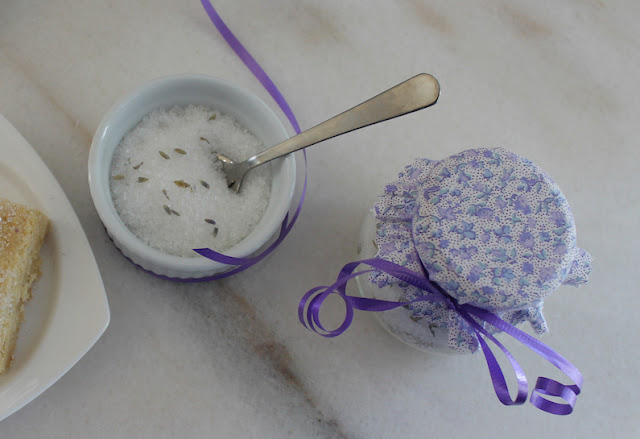 Food Lust People Love: Lavender sugar is so easy to make! Just three ingredients: sugar, lavender and time. Look no farther if you need pretty, beautiful (inexpensive!) favors for a wedding or shower favor. It makes a wonderful gift for your favorite bakers.