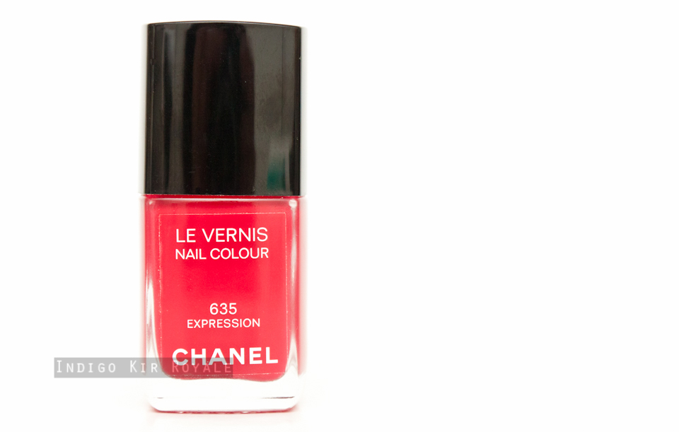 Chanel Le Vernis Nail Colour, Expression 635