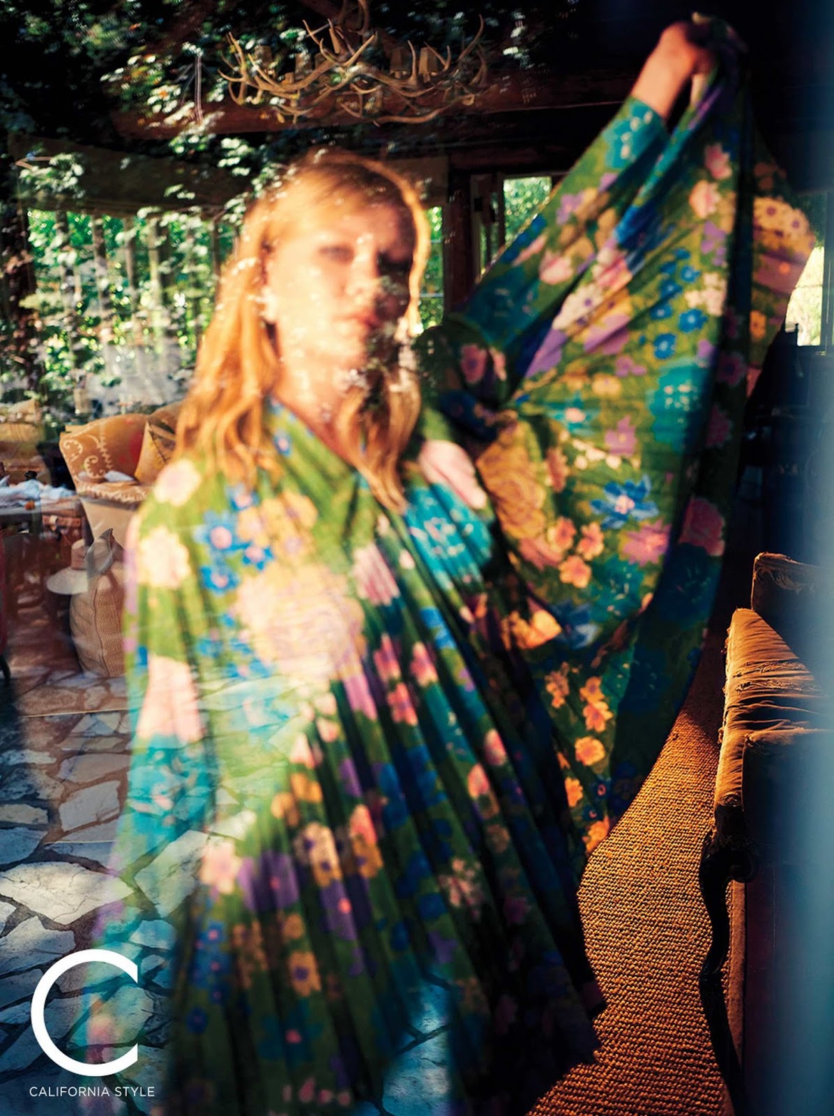 Kirsten Dunst poses for C California Style October 2017