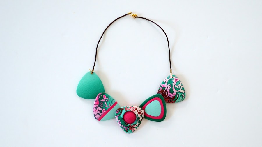 collar hidden magic en arcilla polimérica