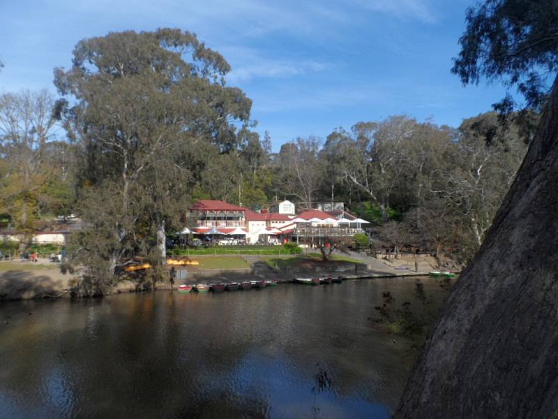 TRACKS, TRAILS AND COASTS NEAR MELBOURNE Yarra Bend Park Deep Rock