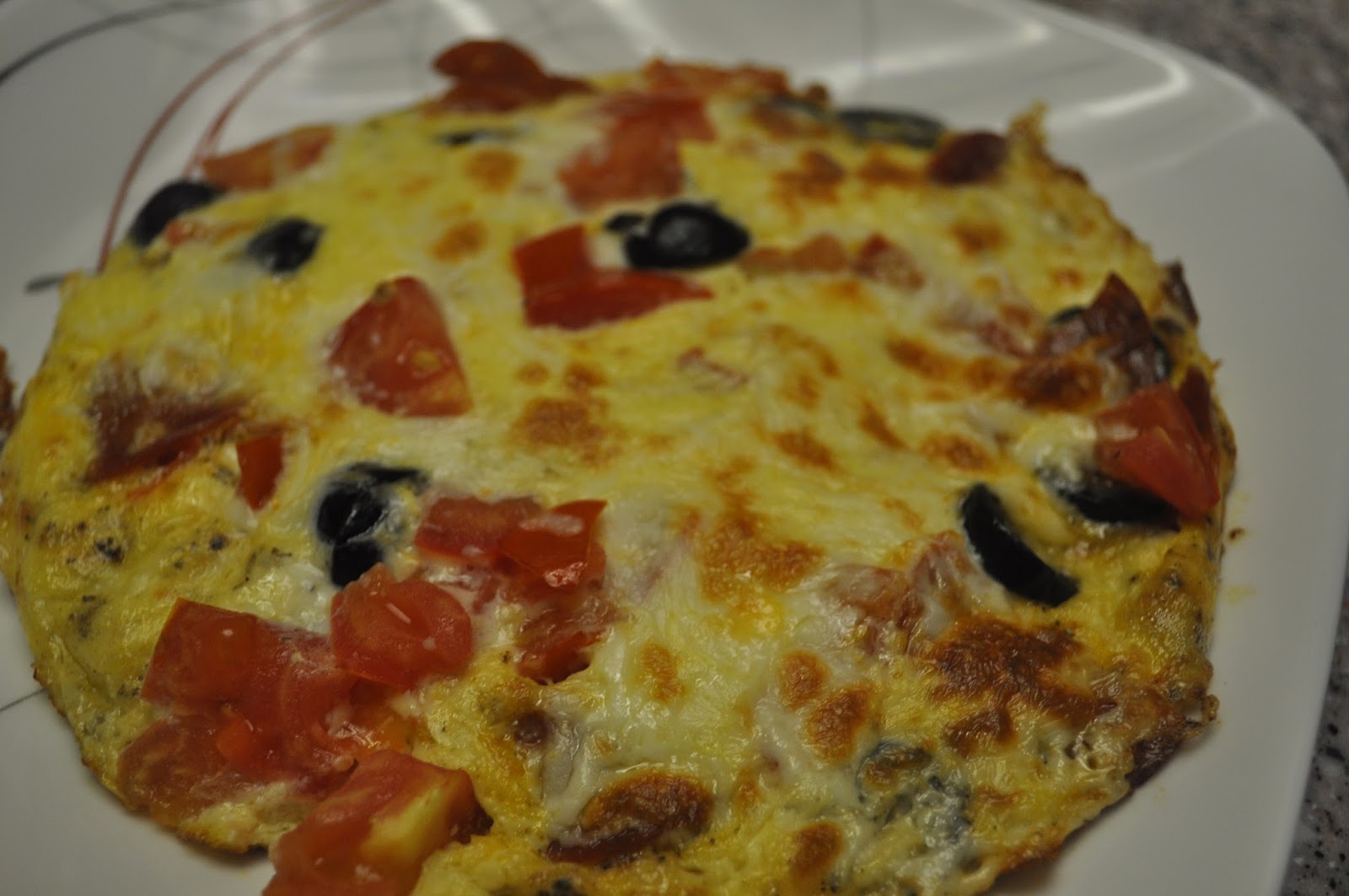 Beth's Favorite Recipes EggCrust Breakfast Pizza with Pepperoni