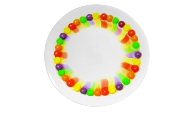 EXPERIMENT FOR KIDS: Can you make a Skittles rainbow? #skittlesrainbowexperiment #skittlesrainbow #scienceexperimentskids #scienceexperimentsforkids #rainbowactivitiespreschool