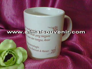 souvenir gelas mug, souvenir pernikahan gelas, souvenir pernikahan mug, souvenir pernikahan murah