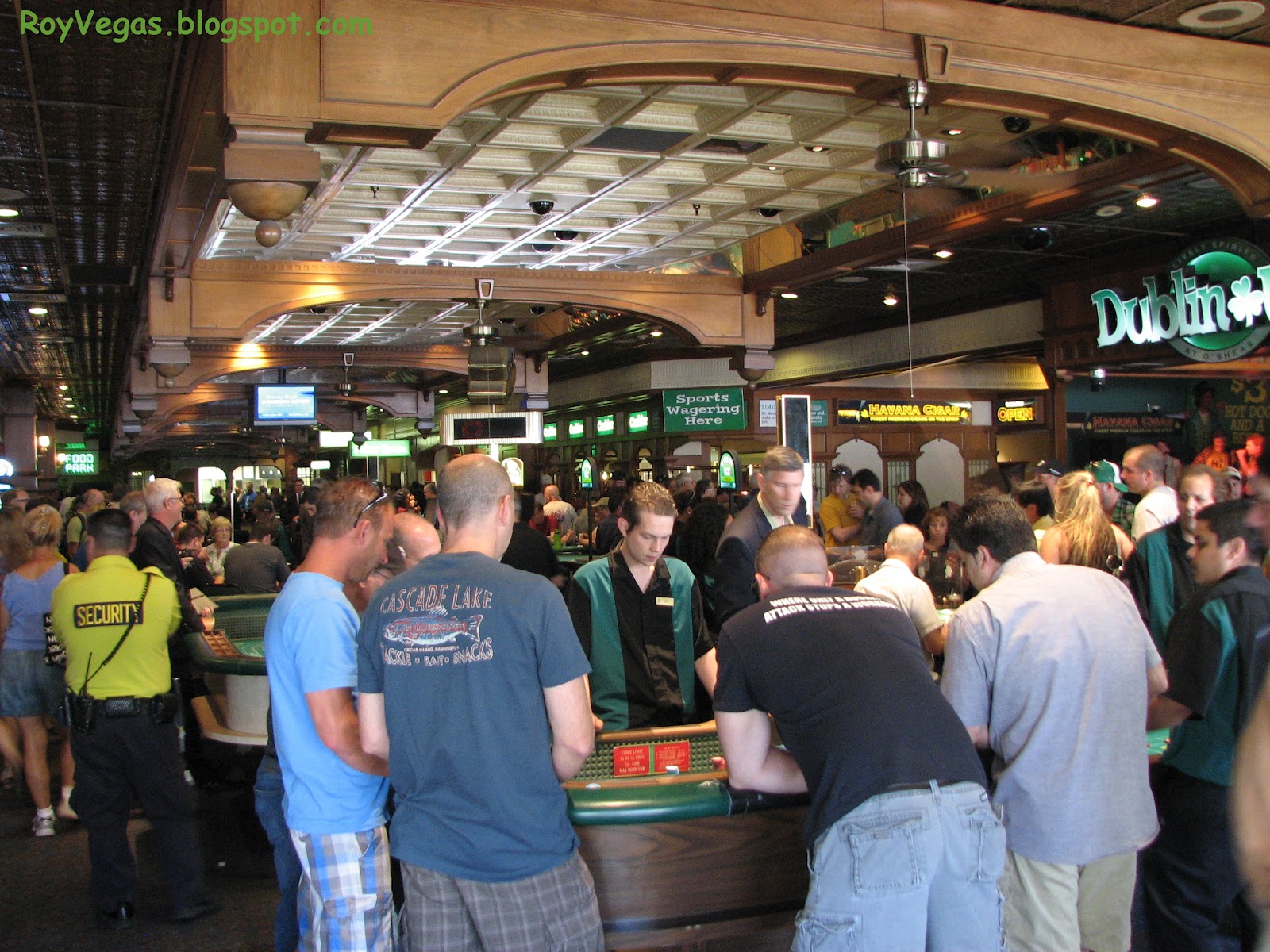 Roy Vegas Photos From O'Sheas Casino Closing Las Vegas, Nevada