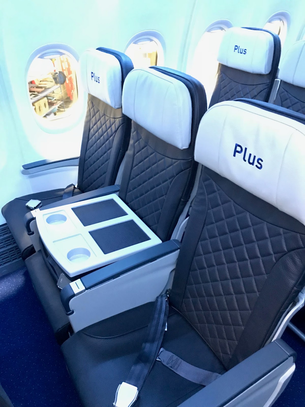 boeing 737 seat map westjet elcho table sunwing 737 800 elite seating chart